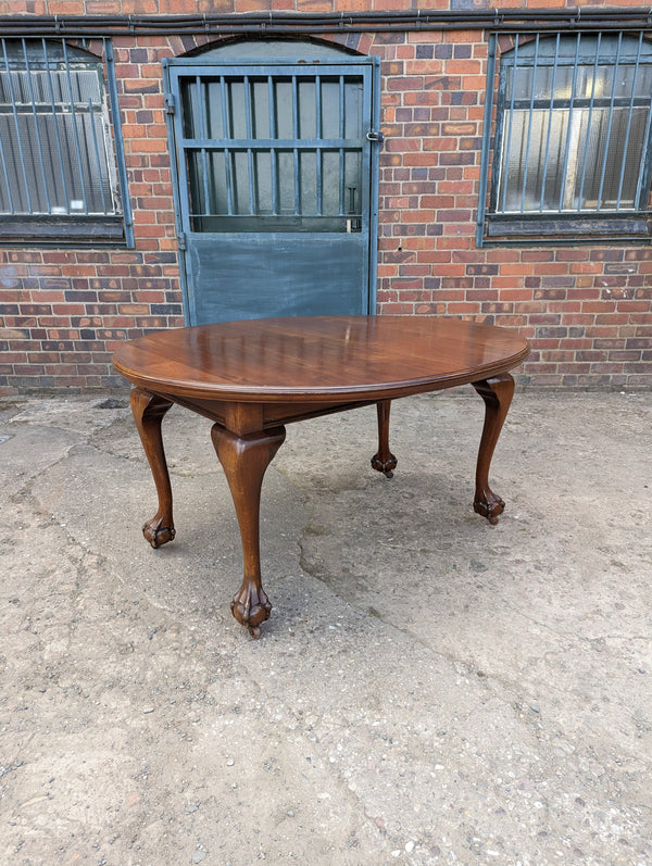 Antique 19th Century Wind Out Mahogany Ball & Claw Dining Table