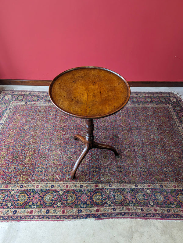 Antique 19th Century Mahogany Tilt Top Spider Leg Wine Table / Occasional Table