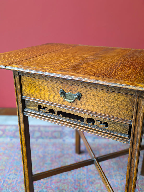 Antique Early 20th Century Golden Oak Pembroke Side Table