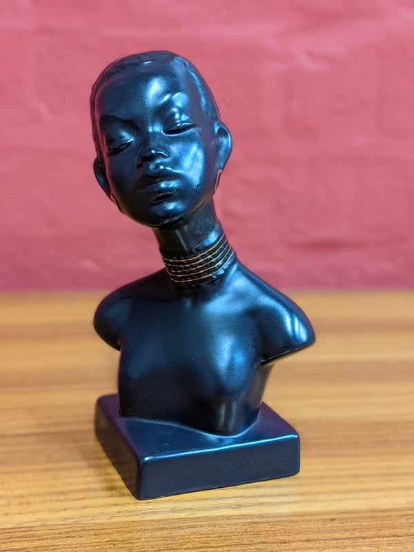 Gouda African Female Head Figure