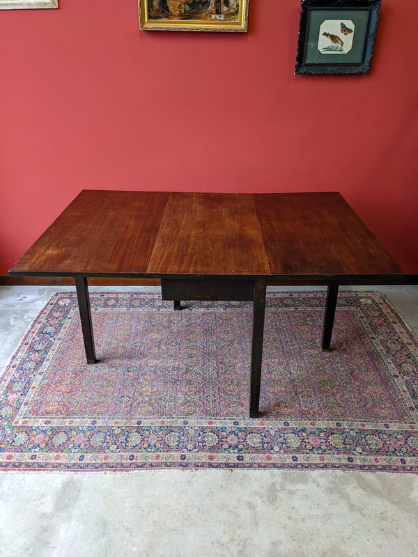 Georgian Antique Mahogany Gateleg Leg Drop Leaf Breakfast Dining Table