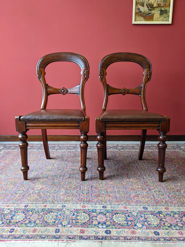 Pair of Victorian Mahogany Hall Chairs / Side Chairs