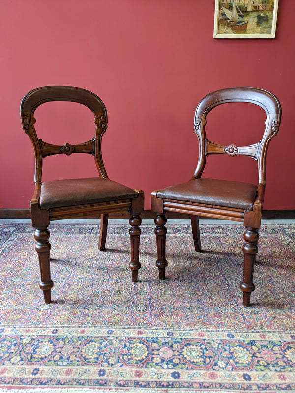 Pair of Victorian Mahogany Hall Chairs / Side Chairs