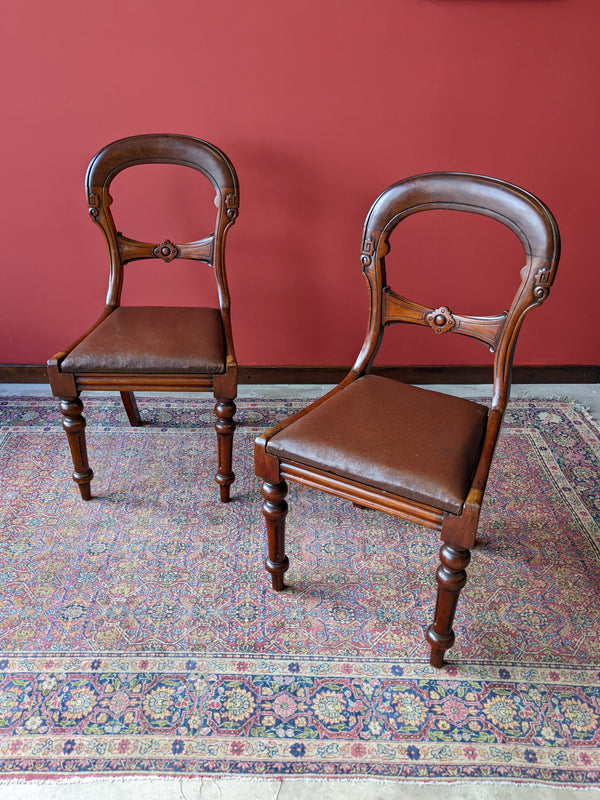 Pair of Victorian Mahogany Hall Chairs / Side Chairs
