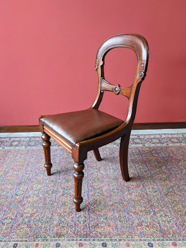 Pair of Victorian Mahogany Hall Chairs / Side Chairs