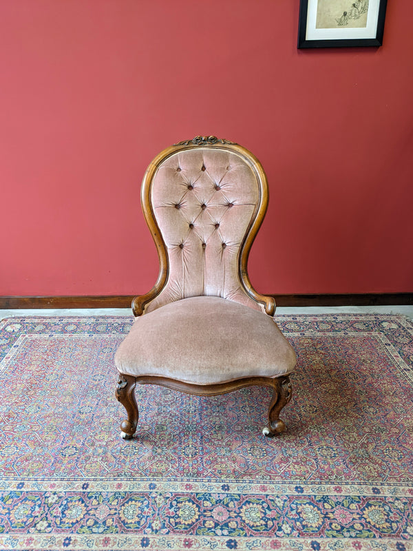 Antique Victorian Walnut Spoon Back Bedroom Chair