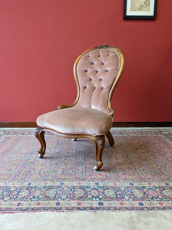 Antique Victorian Walnut Spoon Back Bedroom Chair