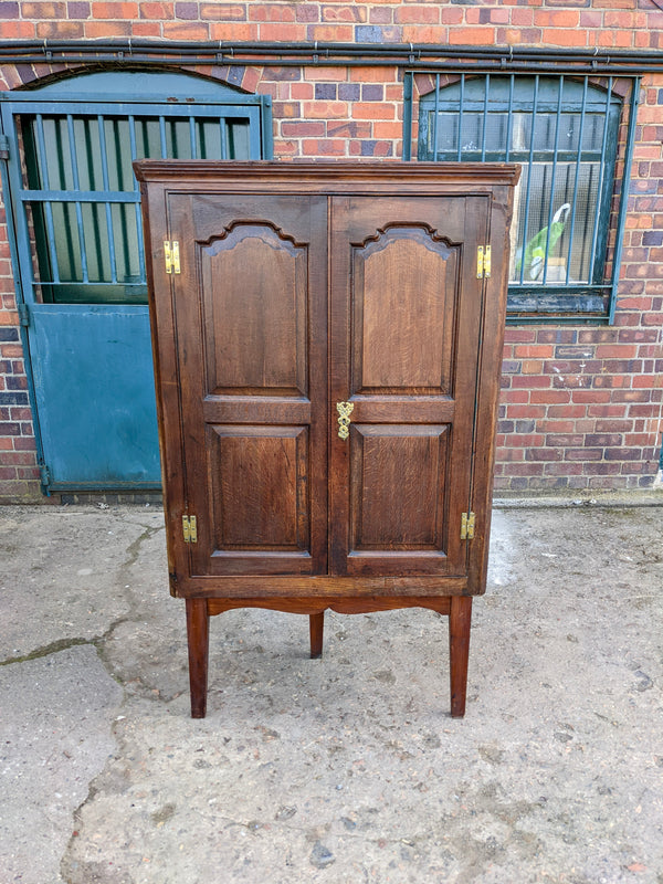 Antique Georgian Oak Corner Cupboard & Stand