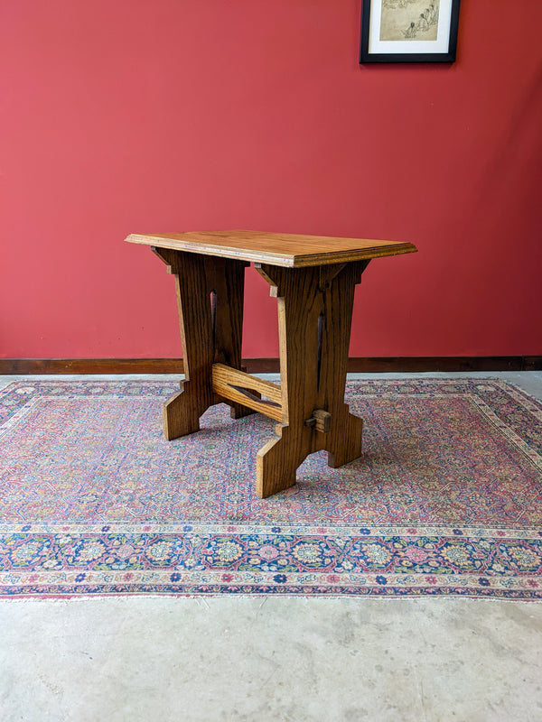 Antique Arts & Crafts Movement Golden Oak Side Table Circa 1900