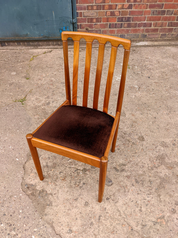 Mid Century Modern Set of 6 Meredew Teak Dining Chairs