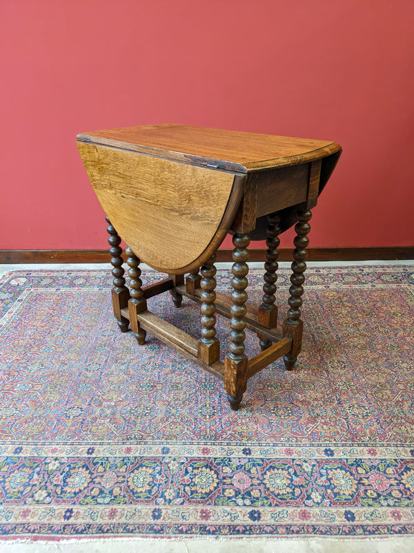 Antique Bobbin Leg Drop Leaf Oval Oak Gateleg Breakfast Table / Small Dining Table