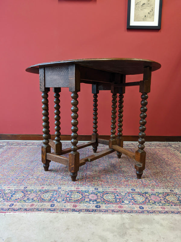 Antique Bobbin Leg Drop Leaf Oval Oak Gateleg Breakfast Table / Small Dining Table