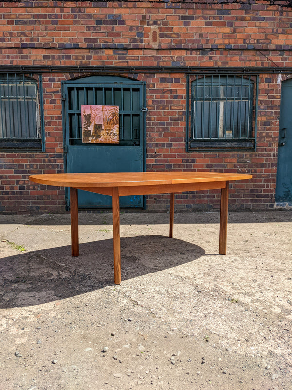 Mid Century G Plan Siena Extending Teak Dining Table