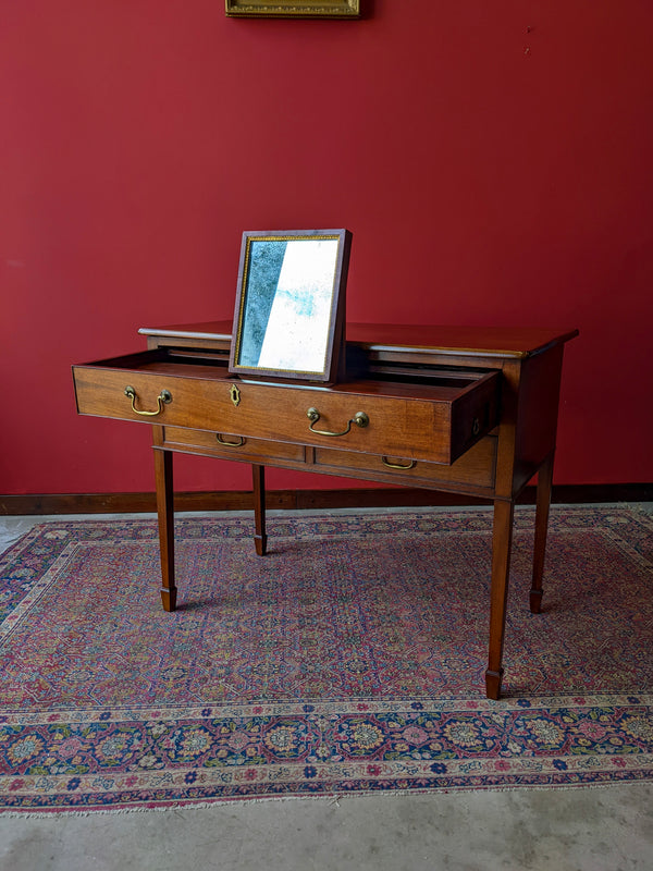 Antique Georgian Mahogany Writing Table / Desk