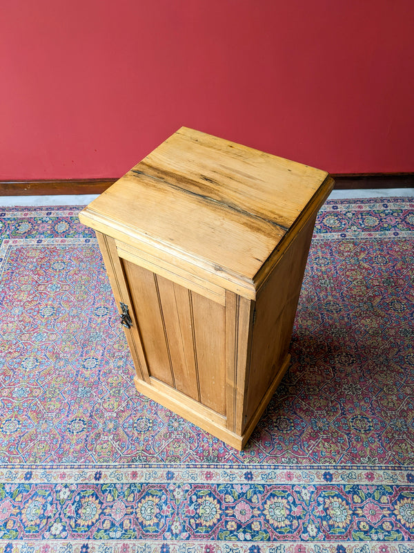 Antique 19th Century Satinwood Pot Cupboard / Bedside Cabinet