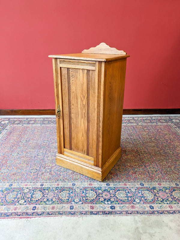 Antique 19th Century Pine Pot Cupboard / Bedside Cabinet