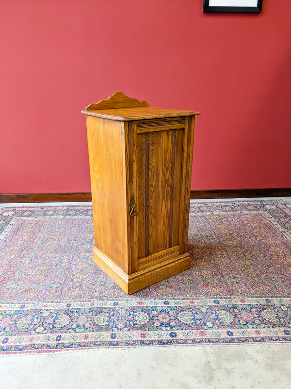 Antique 19th Century Pine Pot Cupboard / Bedside Cabinet