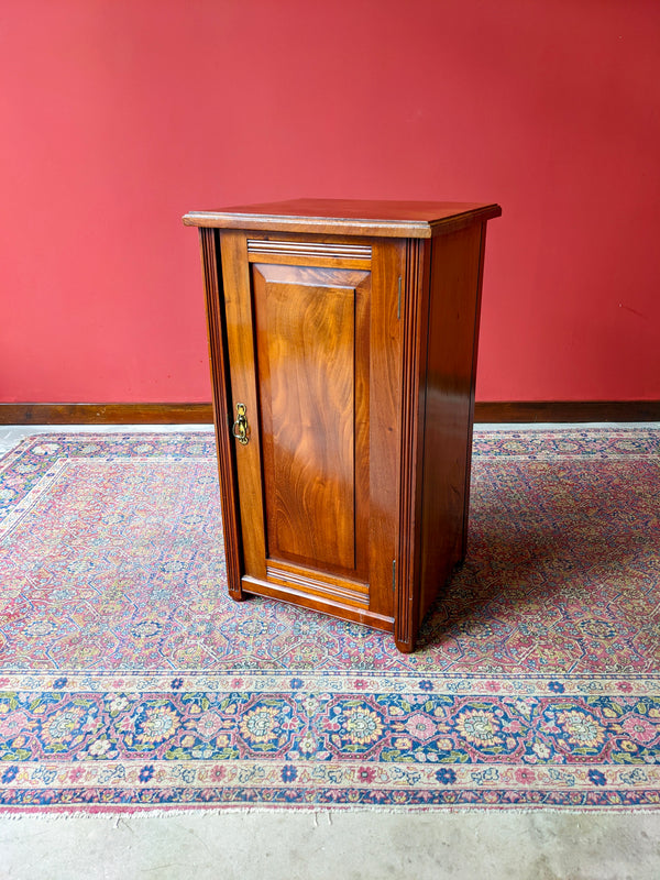 Antique Victorian Mahogany Panel Front Pot Cupboard / Bedside