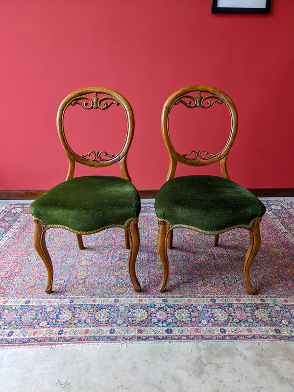 Pair of Antique 19th Century Walnut Parlour Chairs / Side Chairs