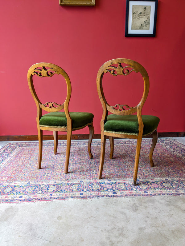 Pair of Antique 19th Century Walnut Parlour Chairs / Side Chairs