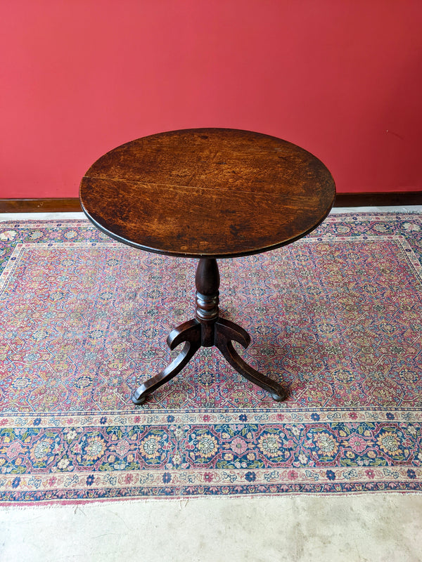 Antique Georgian Tilt Top Circular Mahogany Table