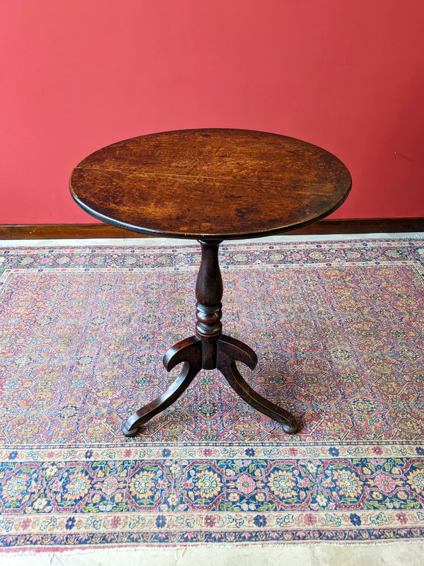 Antique Georgian Tilt Top Circular Mahogany Table