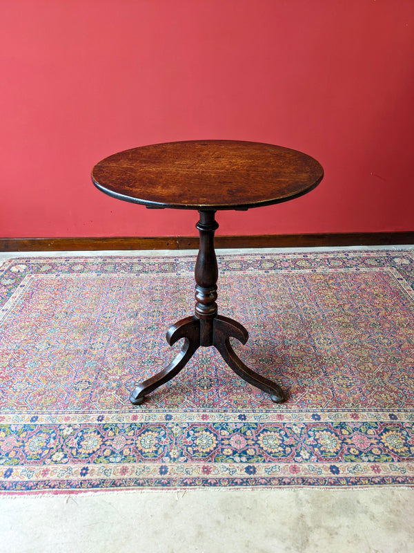 Antique Georgian Tilt Top Circular Mahogany Table