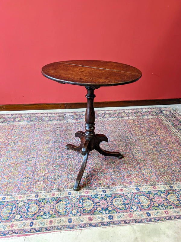 Antique Georgian Tilt Top Circular Mahogany Table