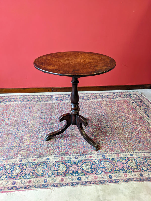 Antique Georgian Tilt Top Circular Mahogany Table