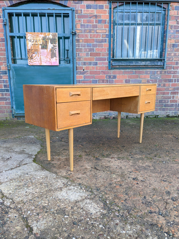 Mid Century Blonde Oak Stag Concord Kneehole Desk / Dressing Table