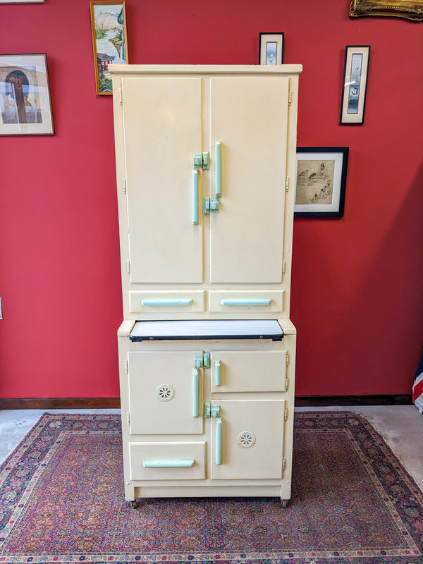 Vintage Mid Century Kitchen Larder / Pantry