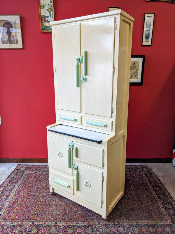 Vintage Mid Century Kitchen Larder / Pantry